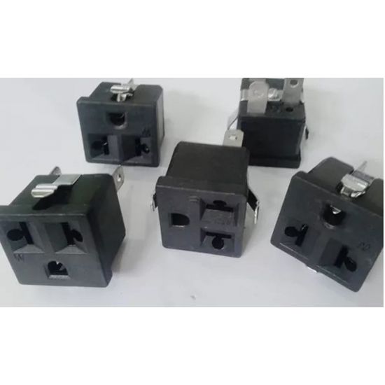TOMADA TRIFASICA PARA CHASSIS PAINEL FEMEA