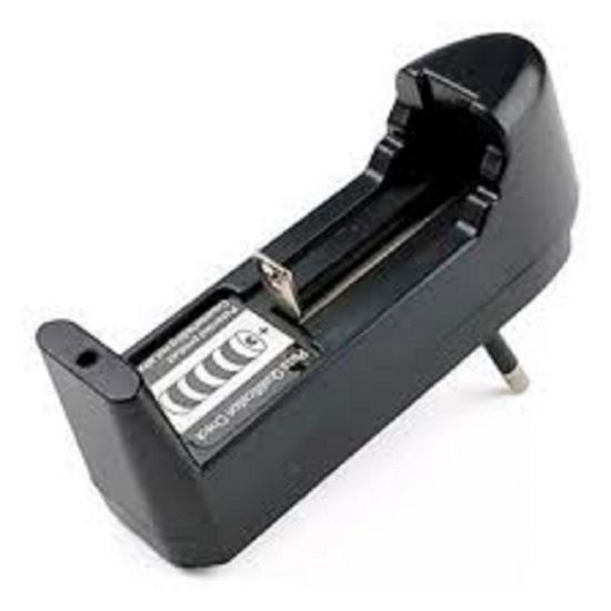 CARREGADOR P/ 1 BATERIA LANTERNA 18650